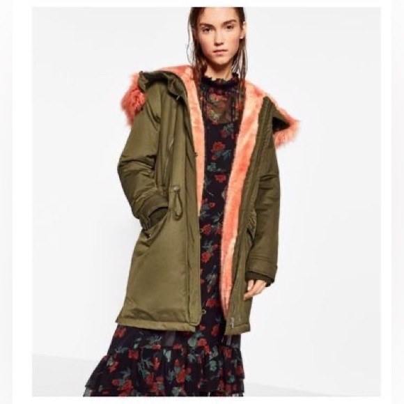 Like New ZARA winter coat parka style with colourfull faux fur size S - Picture 3 of 7